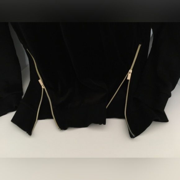 Sean John PDidy velour Pullover Black Hoodie - Picture 3 of 9